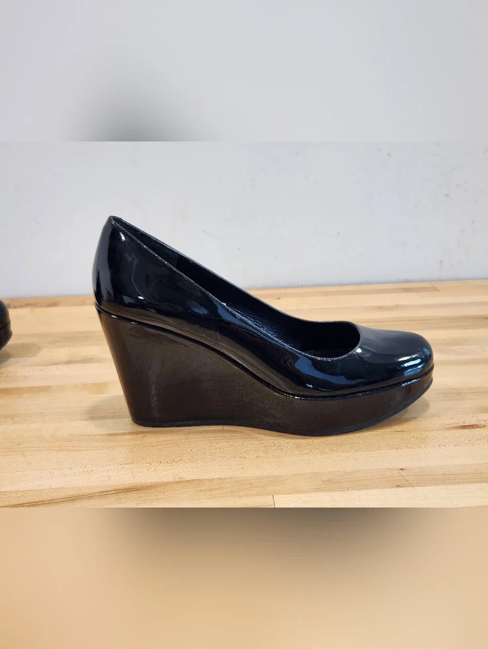 Marc by Marc Jacobs Black Patent Leather Platform Wedge Heels Size 37 US 7